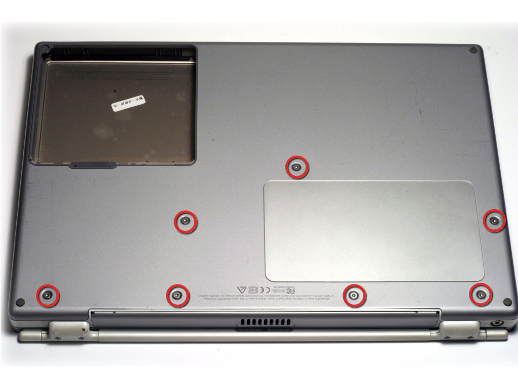 Замена нижнего регистра PowerBook G4 Titanium DVI