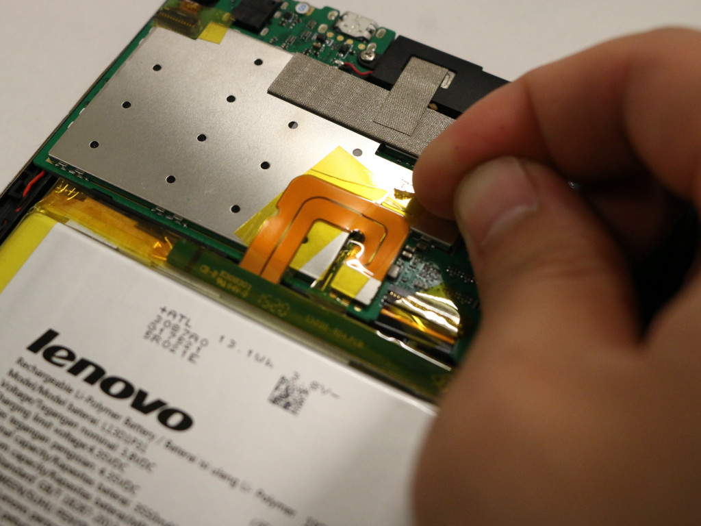 Не включается таб. Lenovo Tab 2 a7-20. Lenovo Tab 2 a7-20f. Lenovo Tab mainboard. Lenovo Tab 2 a7-30 аккумулятор.