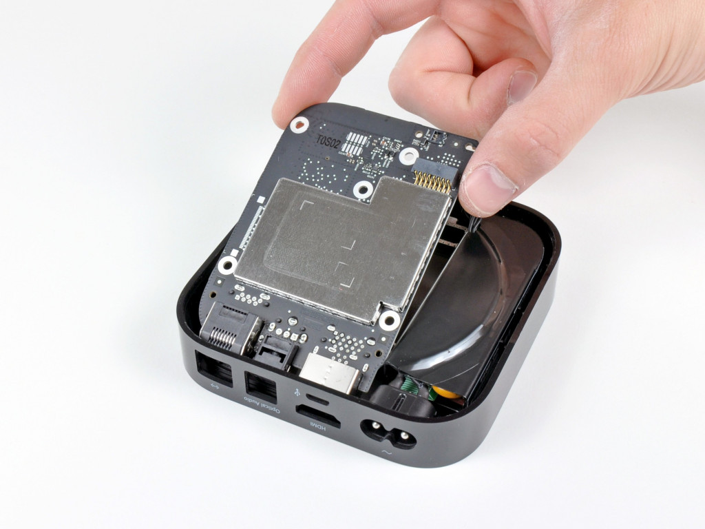 Поколение разбор. Apple TV 4k IFIXIT. Apple TV 4k 2021 IFIXIT. Apple 4k TV плата. Apple TV 2022 IFIXIT.