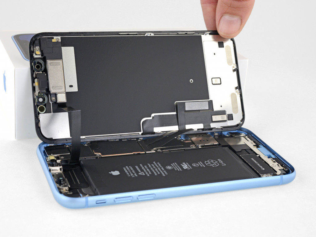 Экран xr. Iphone XR IFIXIT. Замена дисплея iphone XR. Iphone XR экран. Iphone XR Battery display.