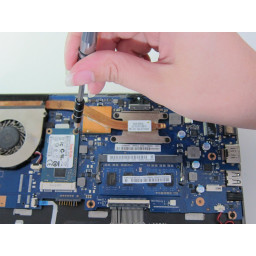 Шаг 8 Samsung Chromebook XE550C22 Замена SSD 