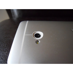 Шаг 2 HTC One Замена объектива камеры Лучший вариант: HTC One Lens Assembly