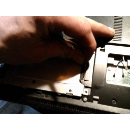 Шаг 4 Asus K53S разборка Hdd Ausbau