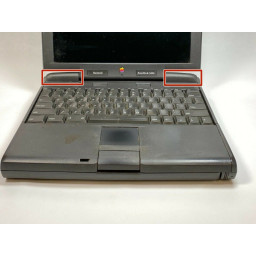 Шаг 4 Замена монитора Apple Powerbook 5300 