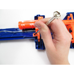 Шаг 9 Nerf N-Strike - замена элитного альфа-десантника CS-12 