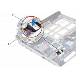 Шаг 8 Замена батарейки типа Alienware M11xR2 Соединительный кабель