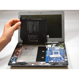 Шаг 8 Замена аккумулятора HP Chromebook 11-v002dx 