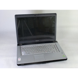 Шаг 4 Замена клавиатуры Toshiba Satellite A210 