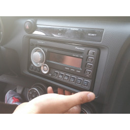 Шаг 1 2011-2013 Замена головного устройства Scion tC Radio 