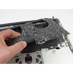 Шаг 11 MacBook Pro 15 