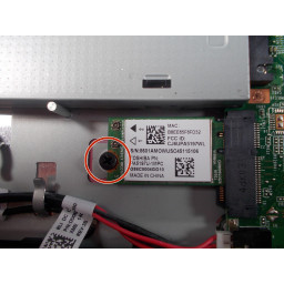 Шаг 8 Замена материнской платы Toshiba Satellite L55t-B5271 