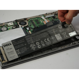 Шаг 3 Dell Inspiron 11-3147 Замена батареи Замена 