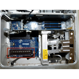 Шаг 7 Замена оперативной памяти Power Mac G5 