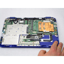 Шаг 7 Dell Inspiron 11-3168 Замена жесткого диска 