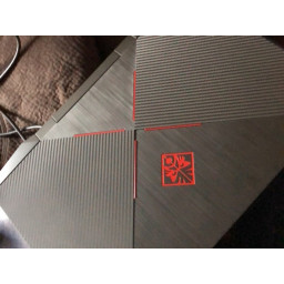 Шаг 10 Замена термопасты HP OMEN 15-dc0030nr Сборка ноутбука