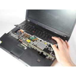 Шаг 3 Замена клавиатуры Lenovo ThinkPad T500 