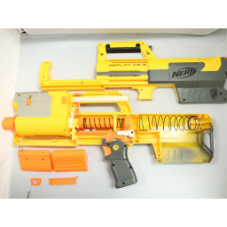 Шаг 3 Nerf N-Strike Deploy CS-6 Замена зуба для дротика 