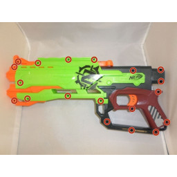 Шаг 1 Замена плунжера арбалета Nerf Zombie Strike 