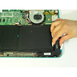 Шаг 13 Замена материнской платы HP Pavilion 14-q020nr 