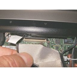 Шаг 3 Замена клавиатуры HP Compaq 6730b 