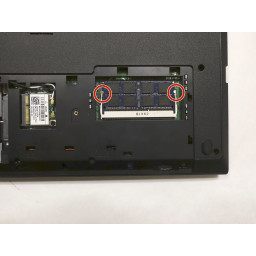 Шаг 3 Замена оперативной памяти Dell Inspiron 15-3543 