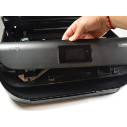 Шаг 3 Замена сенсорного экрана HP OfficeJet 4650 