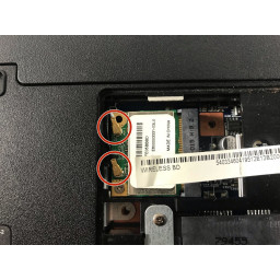 Шаг 7 Замена беспроводной карты Acer Aspire 5740-6378 