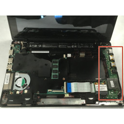 Шаг 2 Asus X200CA-HCL 1104G Замена наушников 