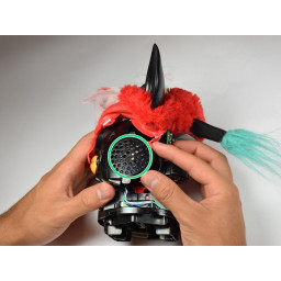 Шаг 13 Замена динамика Hasbro furby 2012 