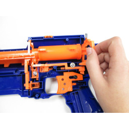 Шаг 12 Nerf N-Strike - замена элитного альфа-десантника CS-12 