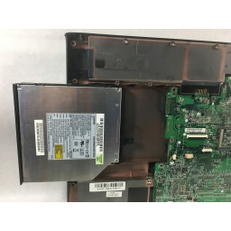 Шаг 22 Замена оптического привода Acer Aspire 3003WLCi 